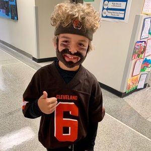 Meet your Posher, Robert